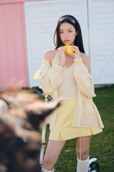  Chân váy kaki chữ A túi hộp Yellow Kaki Cargo Pleated Skirt 