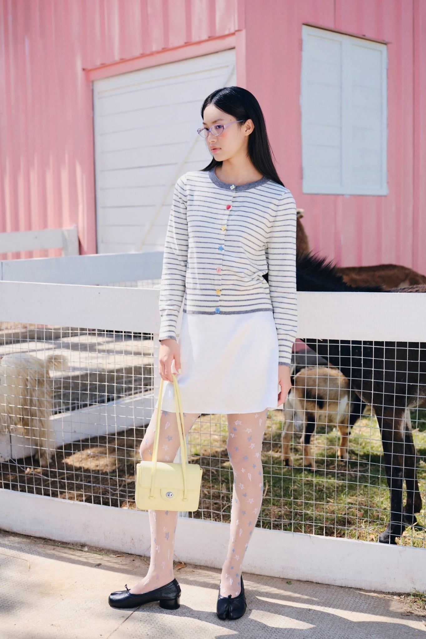 Áo cardigan White Knit Striped Buttoned Cardigan