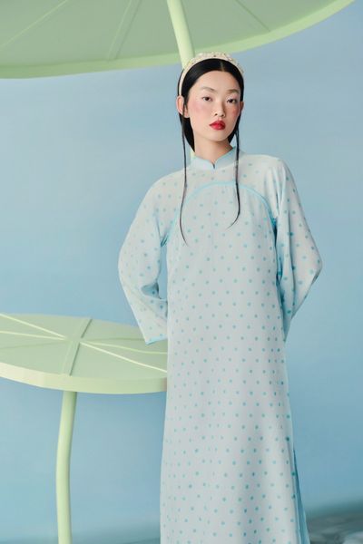  Áo Dài Vi Vũ (Không kèm quần) 