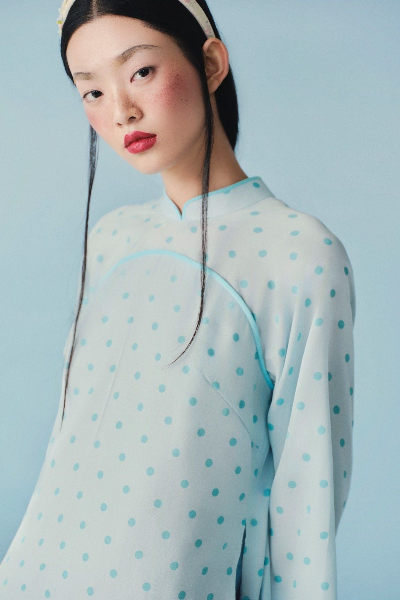 Áo Dài Vi Vũ (Không kèm quần)