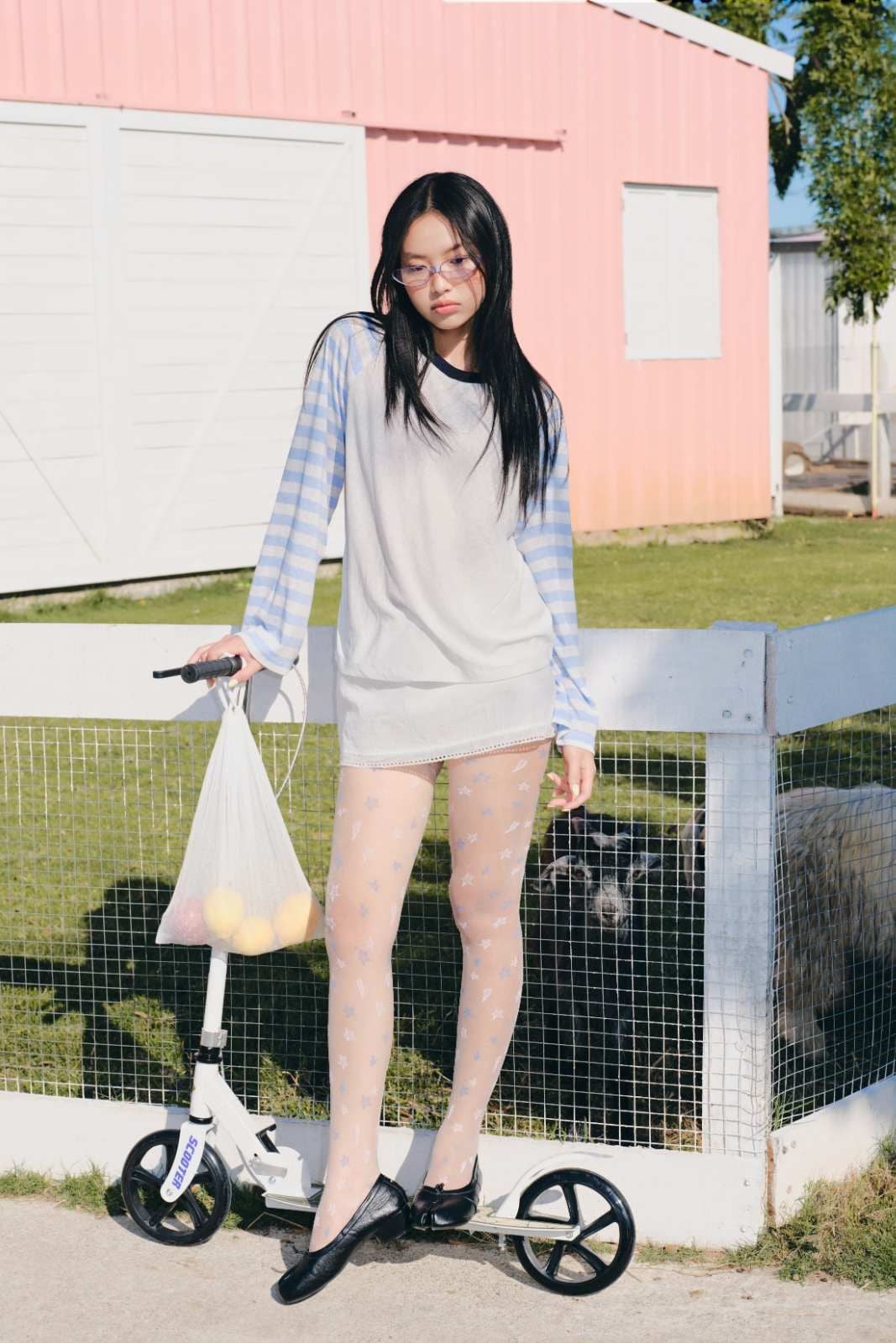 Áo tay dài phối kẻ sọc Striped Long Sleeves Tshirt