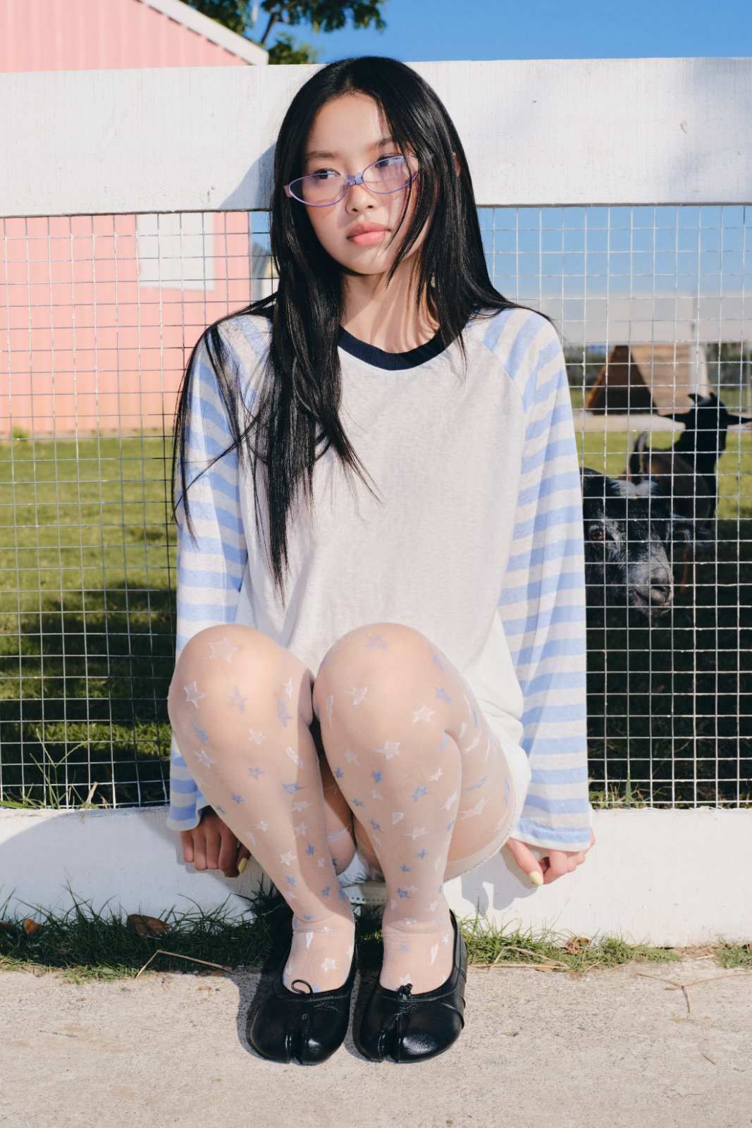 Áo tay dài phối kẻ sọc Striped Long Sleeves Tshirt