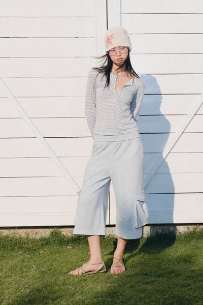  Quần nỉ lửng Gray Cotton Wide Leg Cargo Pants 