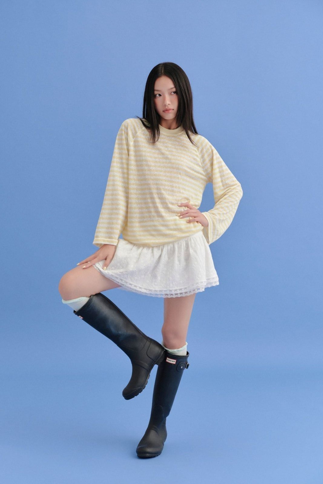 Áo tay dài sọc vàng đính nút Yellow Striped Long Sleeves Tshirt