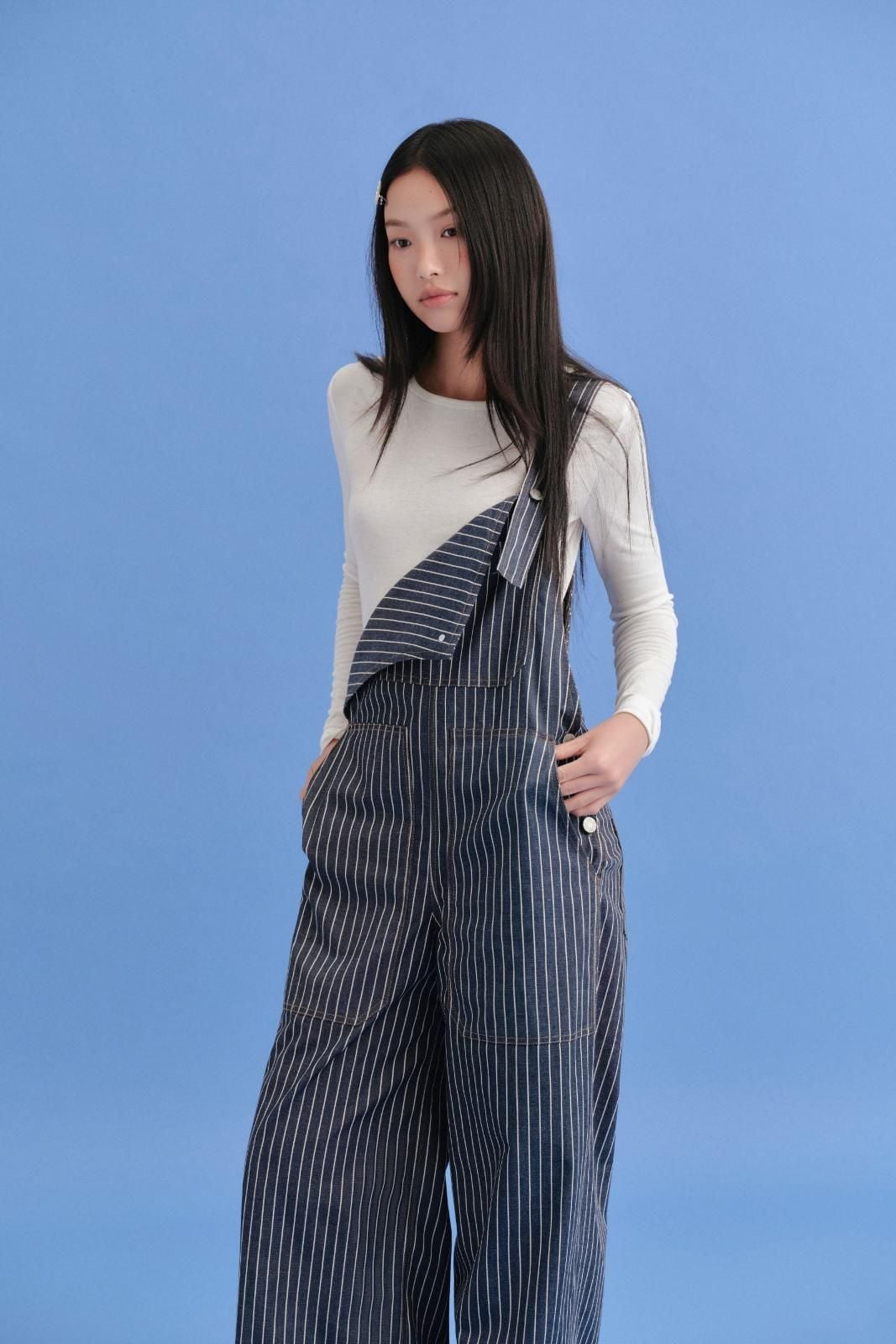 Áo thun tay dài trơn White Plain Cotton Long Sleeves Shirt