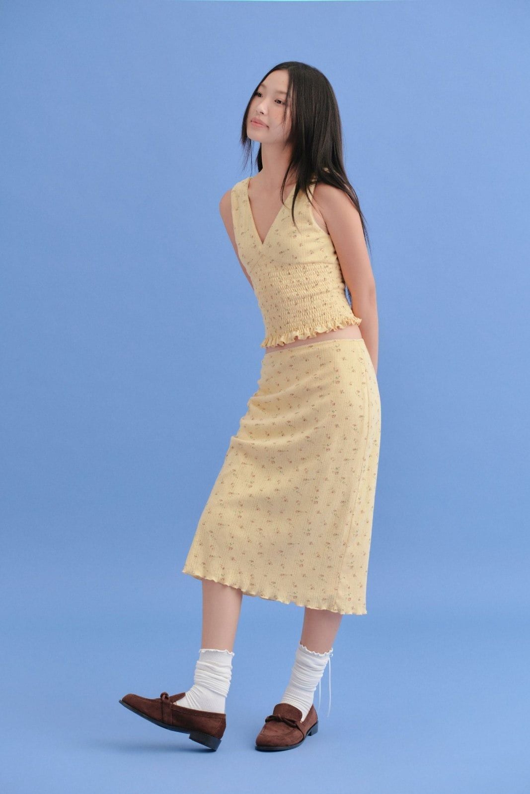 Set áo và chân váy dài Yellow Fleur Cotton Vneck Ruffled Set
