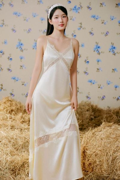  Váy lụa phối ren Cream Satin Lace Cami Maxi Dress 