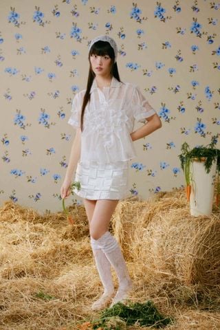 Áo sơ mi voan phối bèo White Ruched Front Shirt