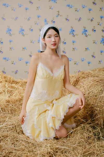  Set áo và chân váy phối ren Butter Lace Ruffle Set 