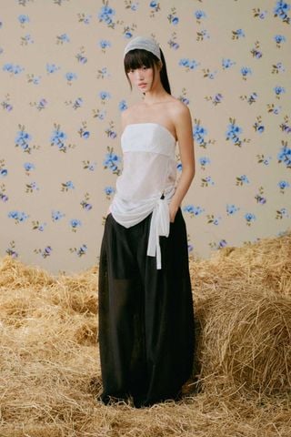 Áo yếm lụa phối cột eo White Sheer Ruched Halter Top