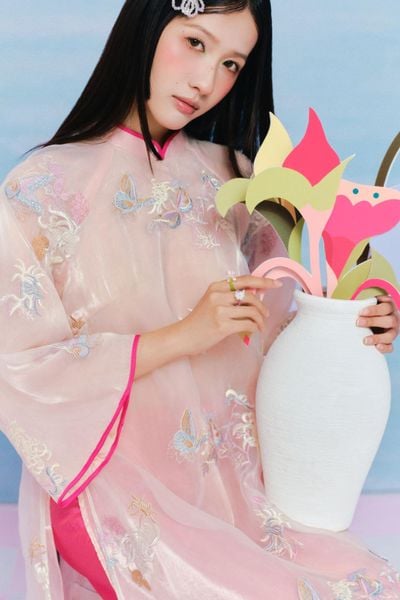  Áo Dài Uyển Vận (Không kèm quần) 