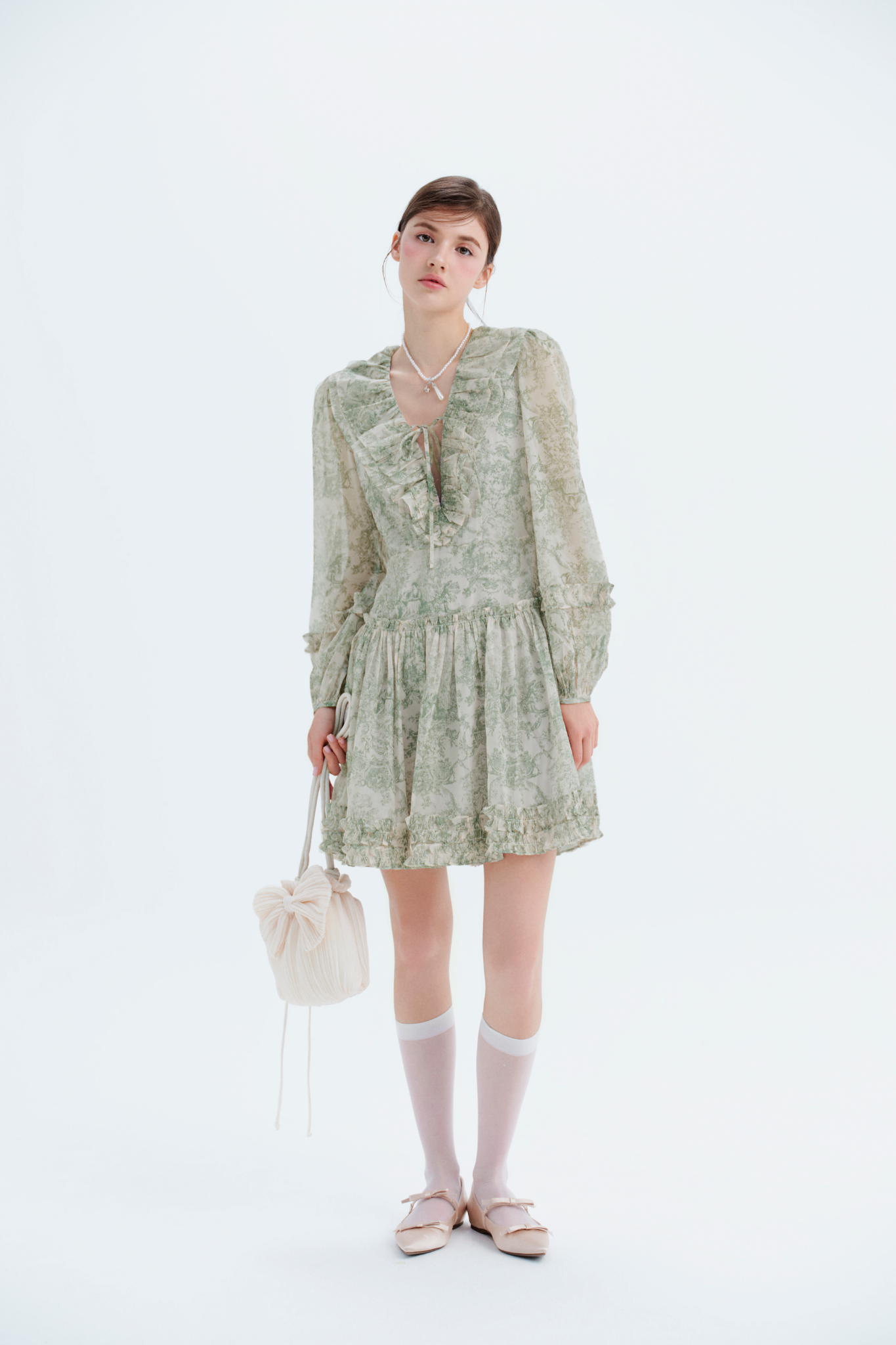 Váy voan tay dài Ebrel Fleur Dress nhiều màu