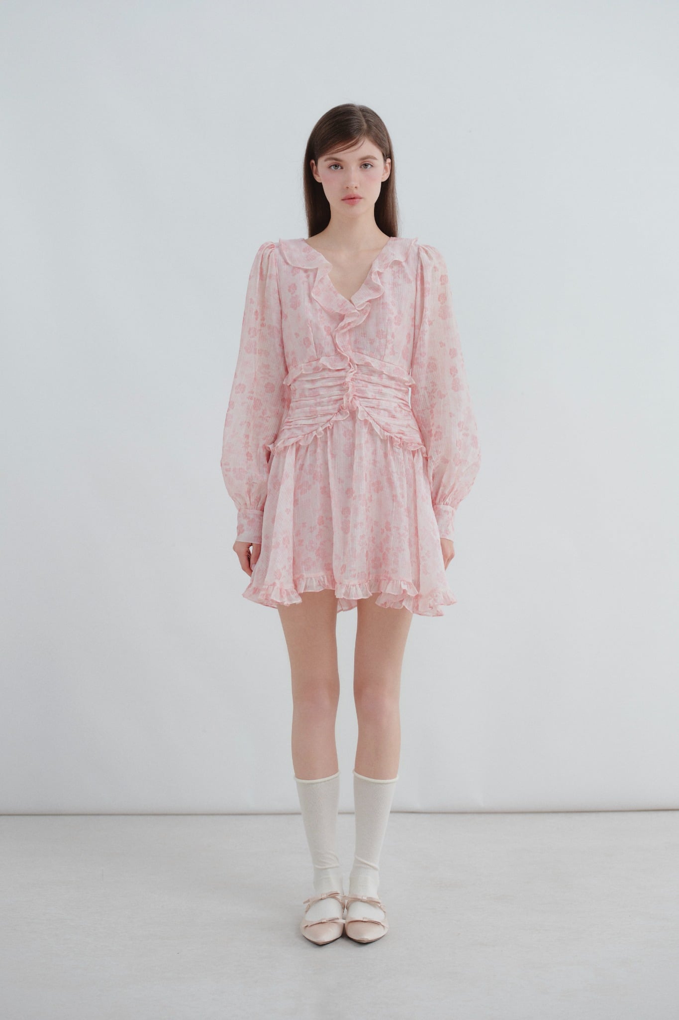 Váy hoa cổ V Kamiyah Fleur Dress nhiều màu