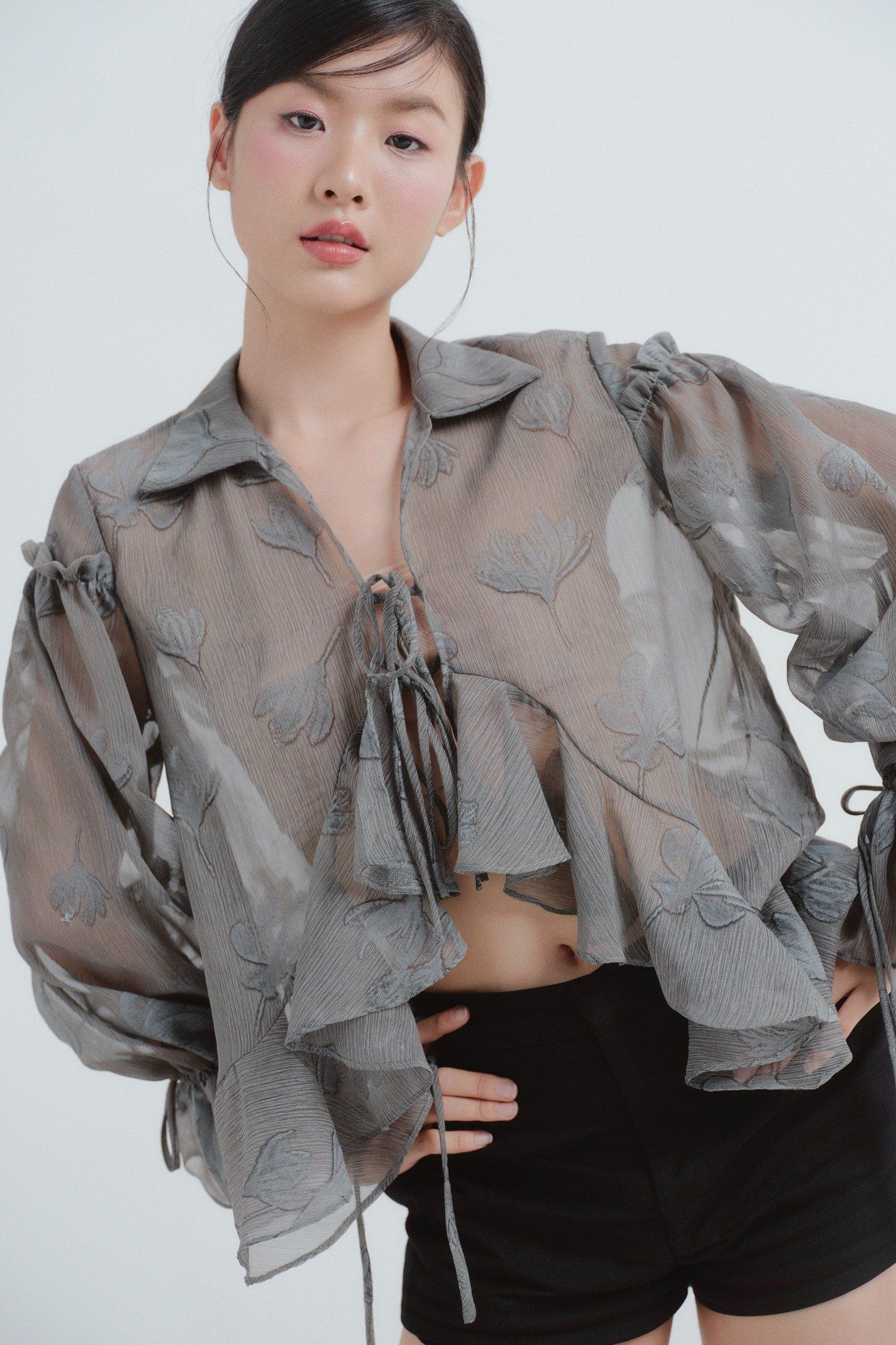 Áo Cynara Maxi Top in Grey