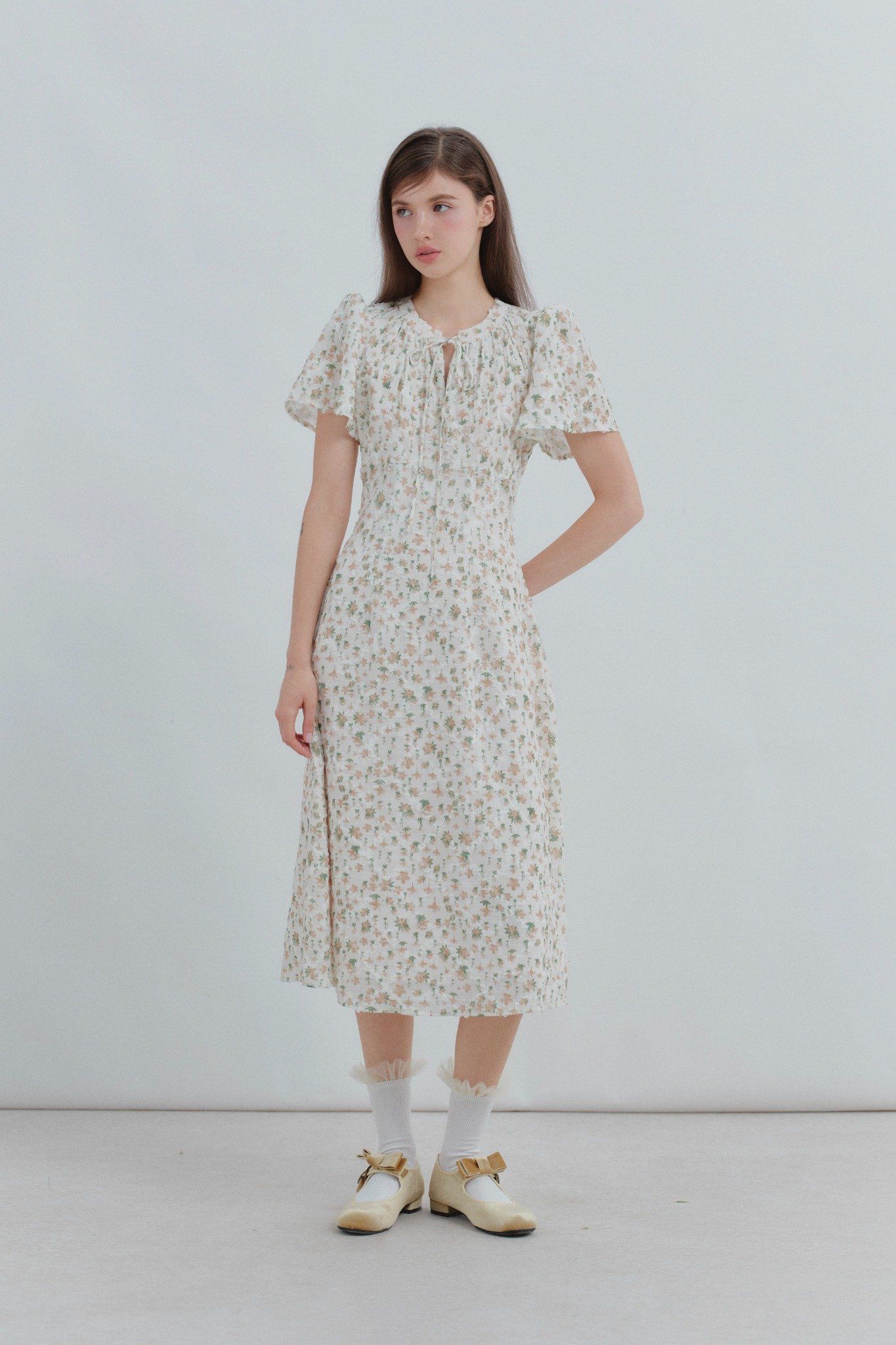 Aulelei Fleur Dress in Light Cream