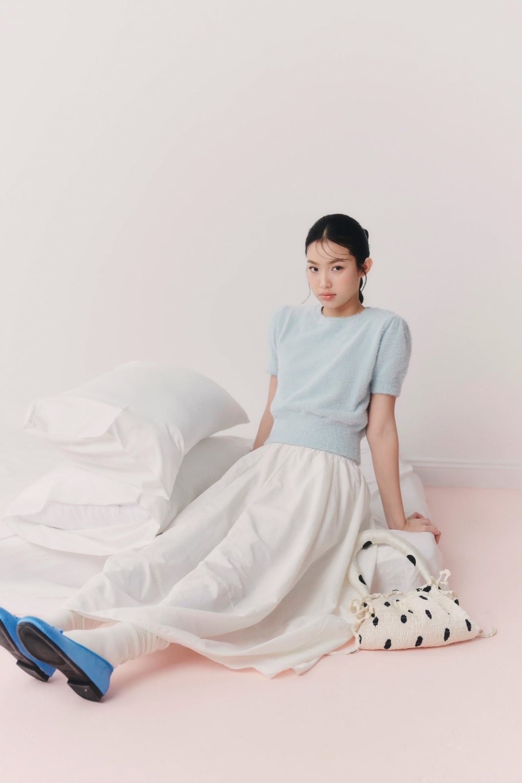 Áo Fuzzy Knit Round Neck Top nhiều màu