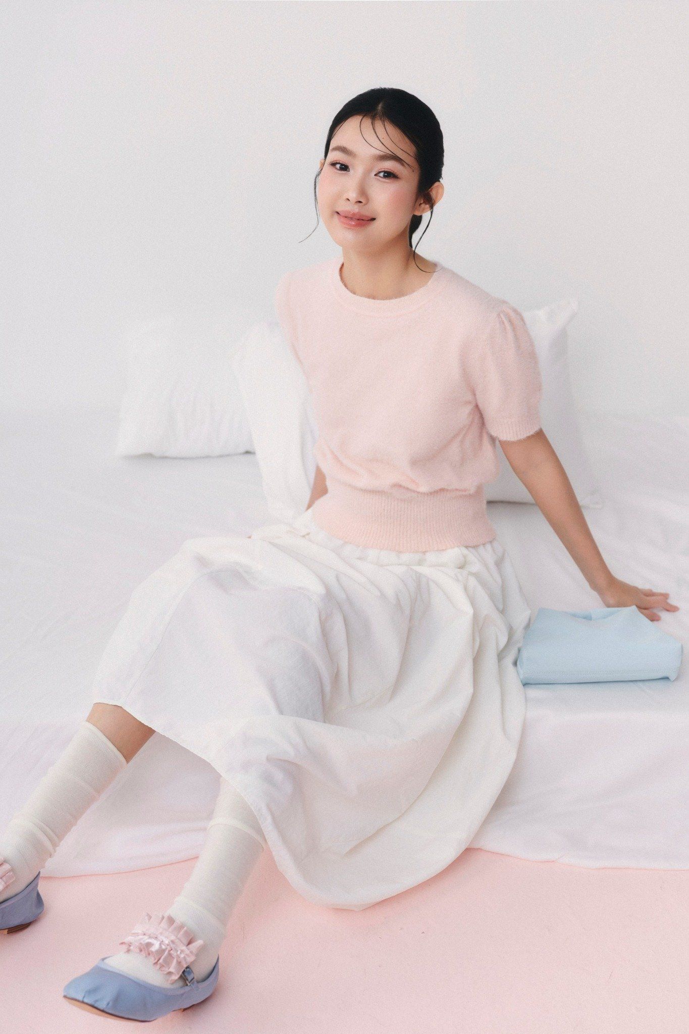 Áo Blush Fuzzy Knit Round Neck Top
