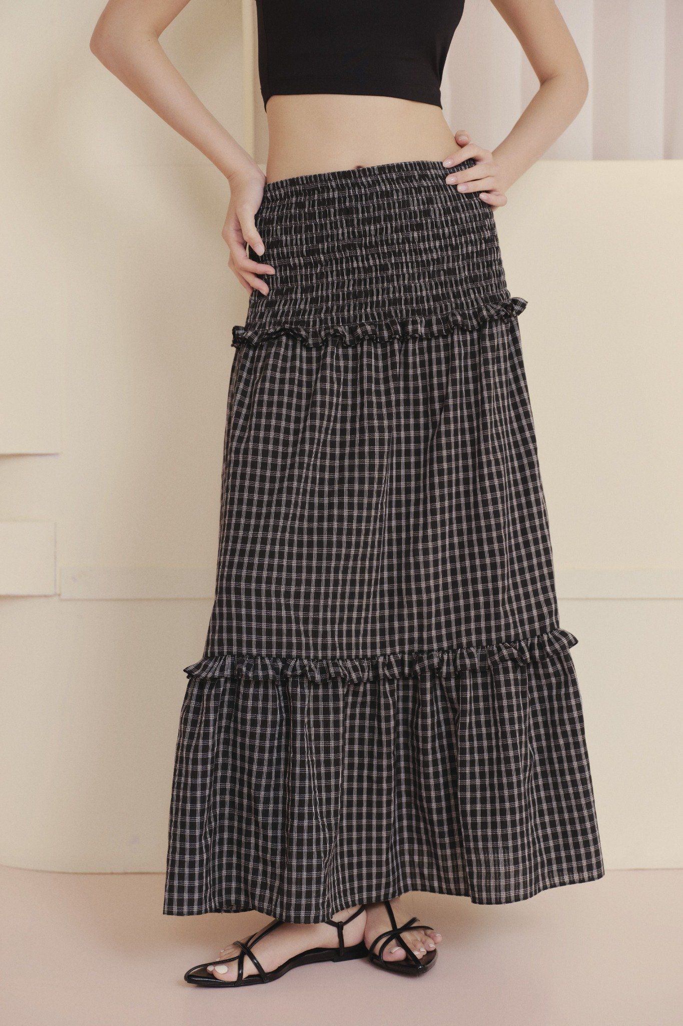 Chân váy Black Checked Ruffled Maxi Skirt
