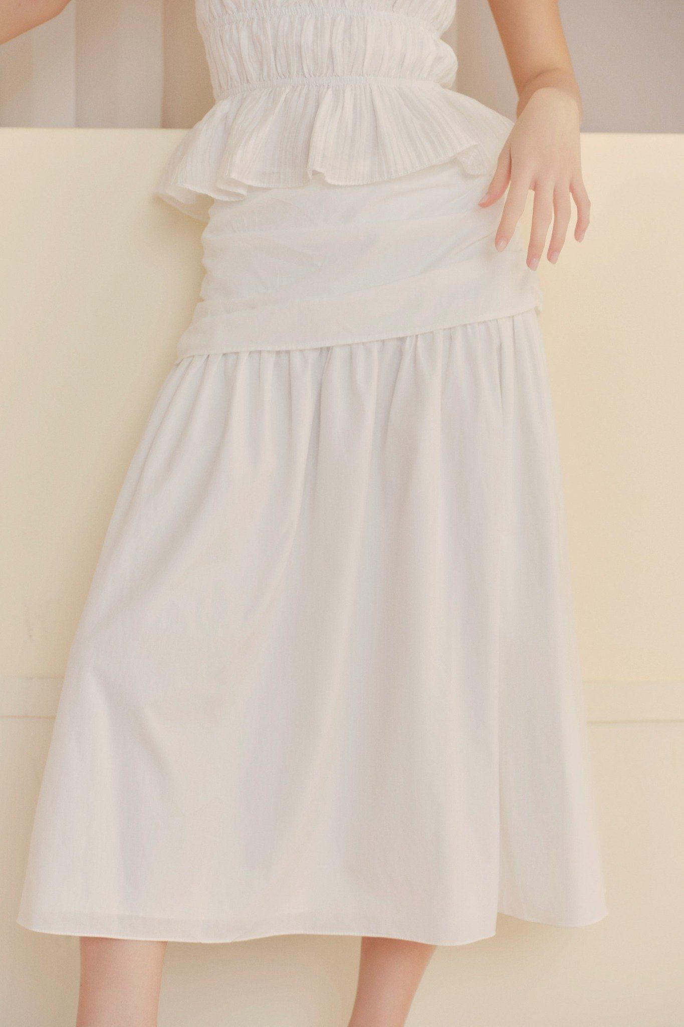 Chân váy White Linen Flared Skirt
