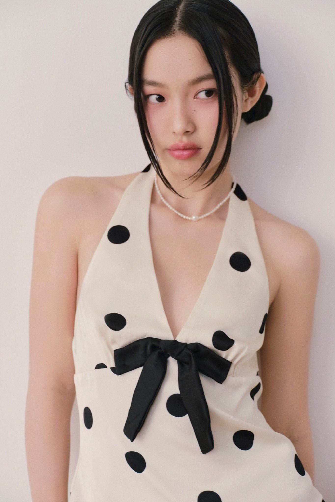 Áo Cream Dot Halterneck Top