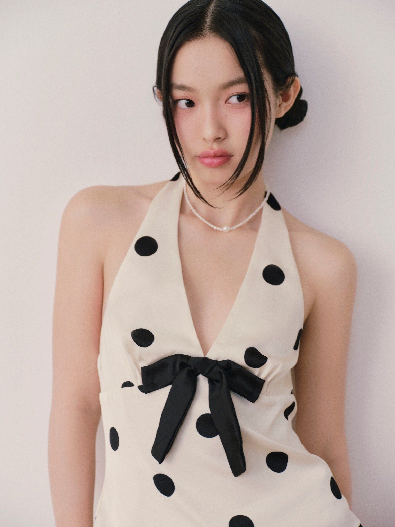 Áo Cream Dot Halterneck Top