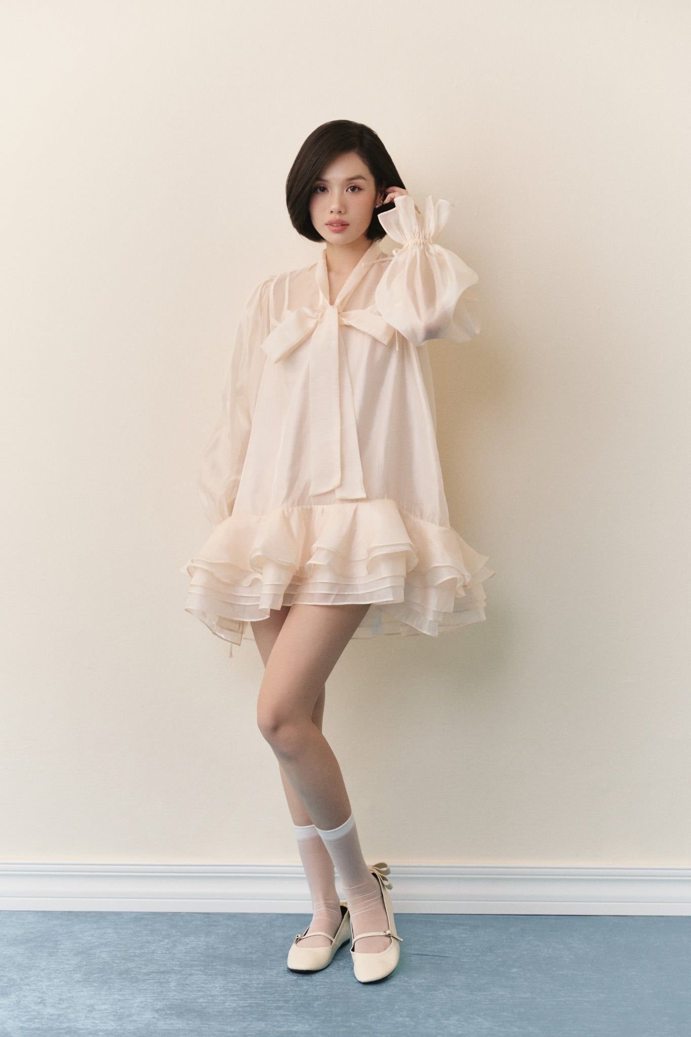 Đầm suông Chiffon Bowy Oversized Mini Dress nhiều màu