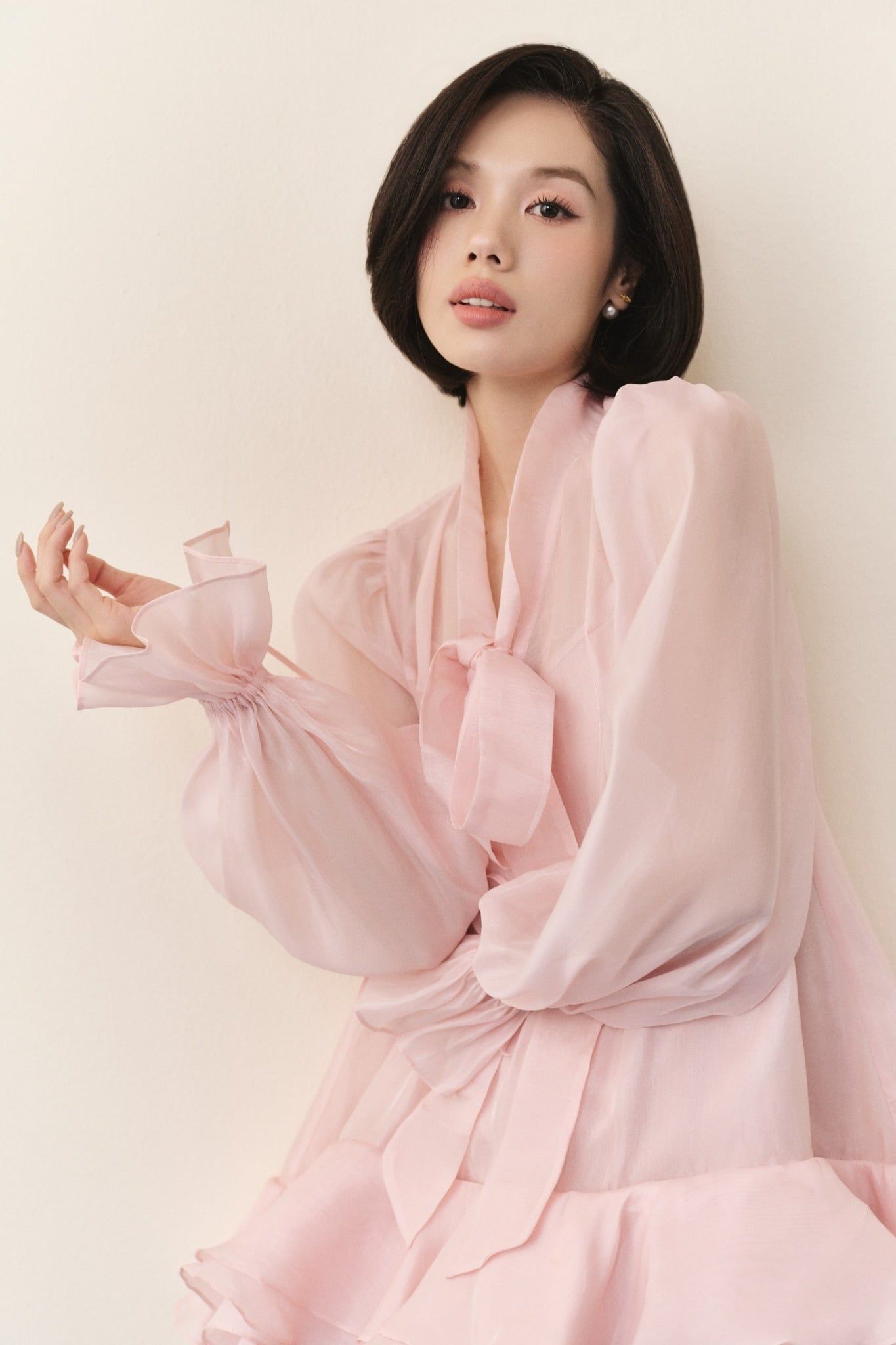 Đầm suông Chiffon Bowy Oversized Mini Dress nhiều màu