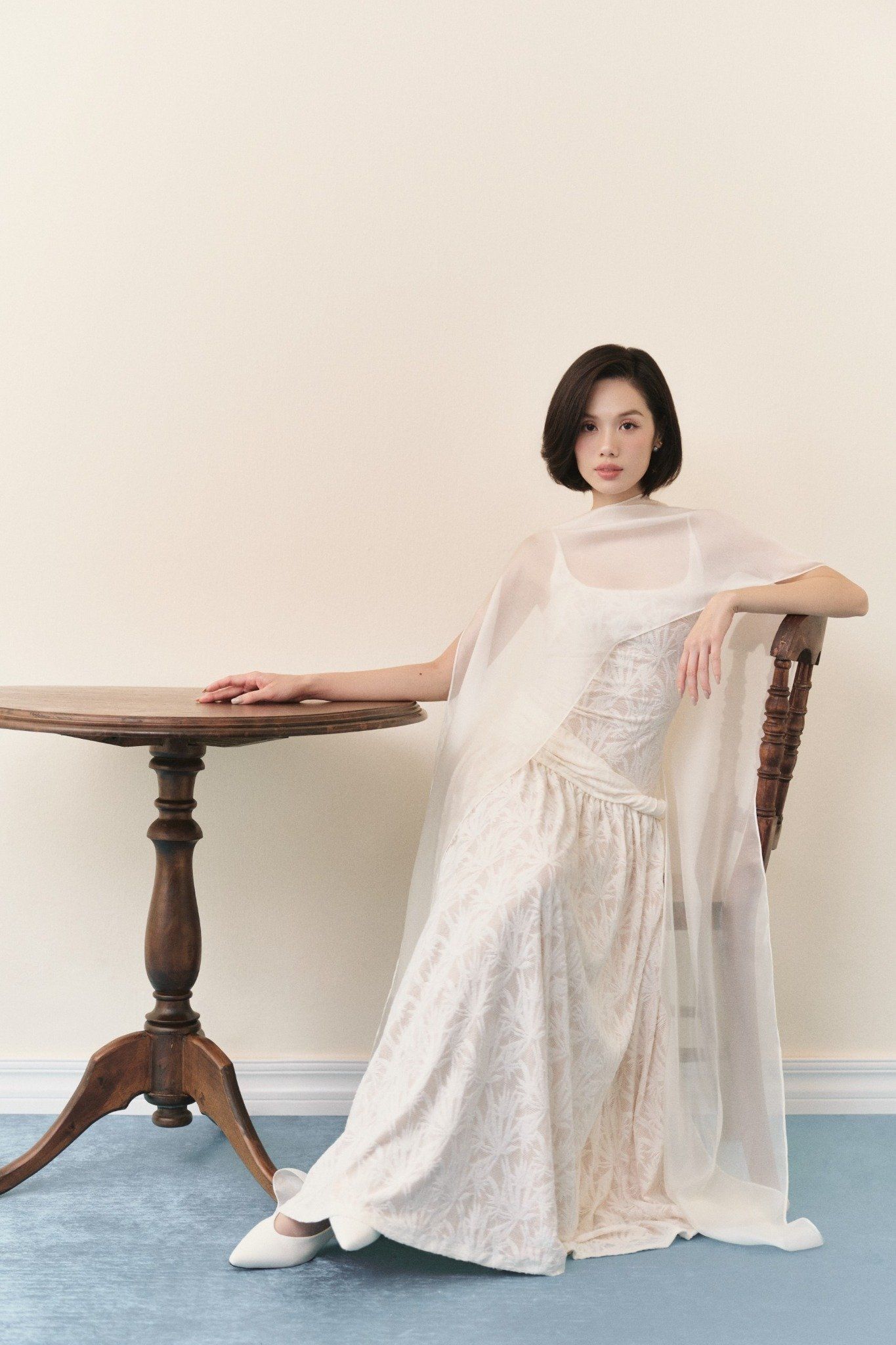 Cream Lace Strappy Maxi Dress