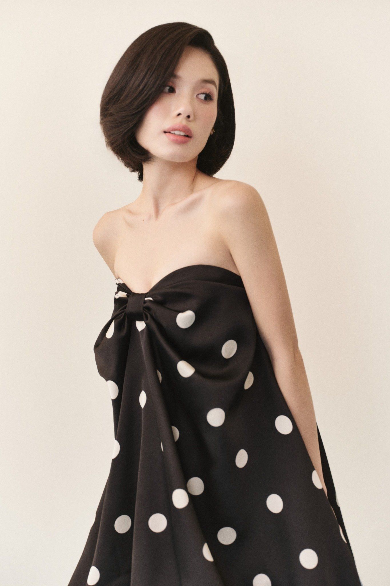 Dot Silky Puff Cup Dress nhiều màu