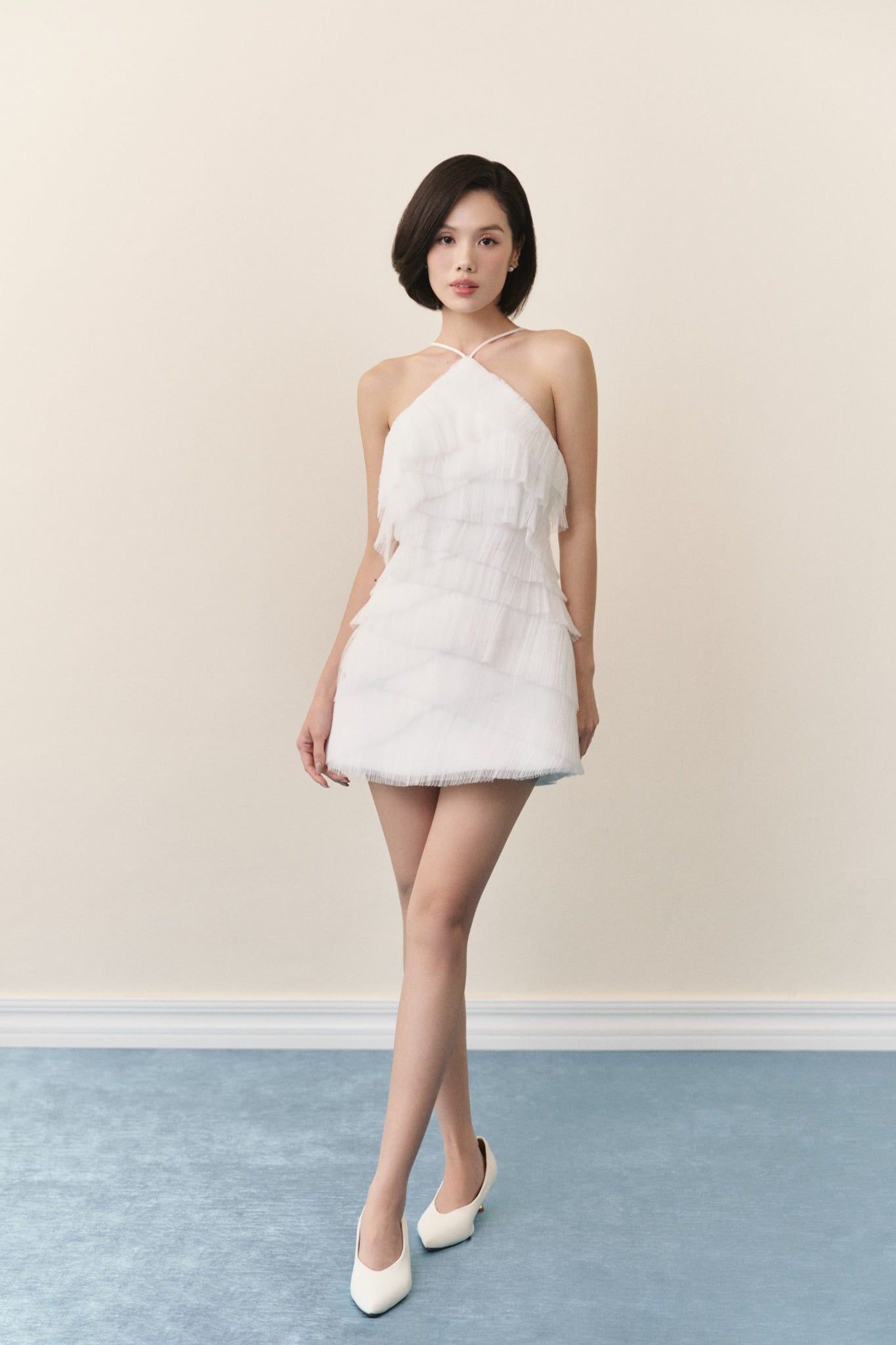 Đầm cổ yếm White Tafta Ruffled Layered Mini Dress