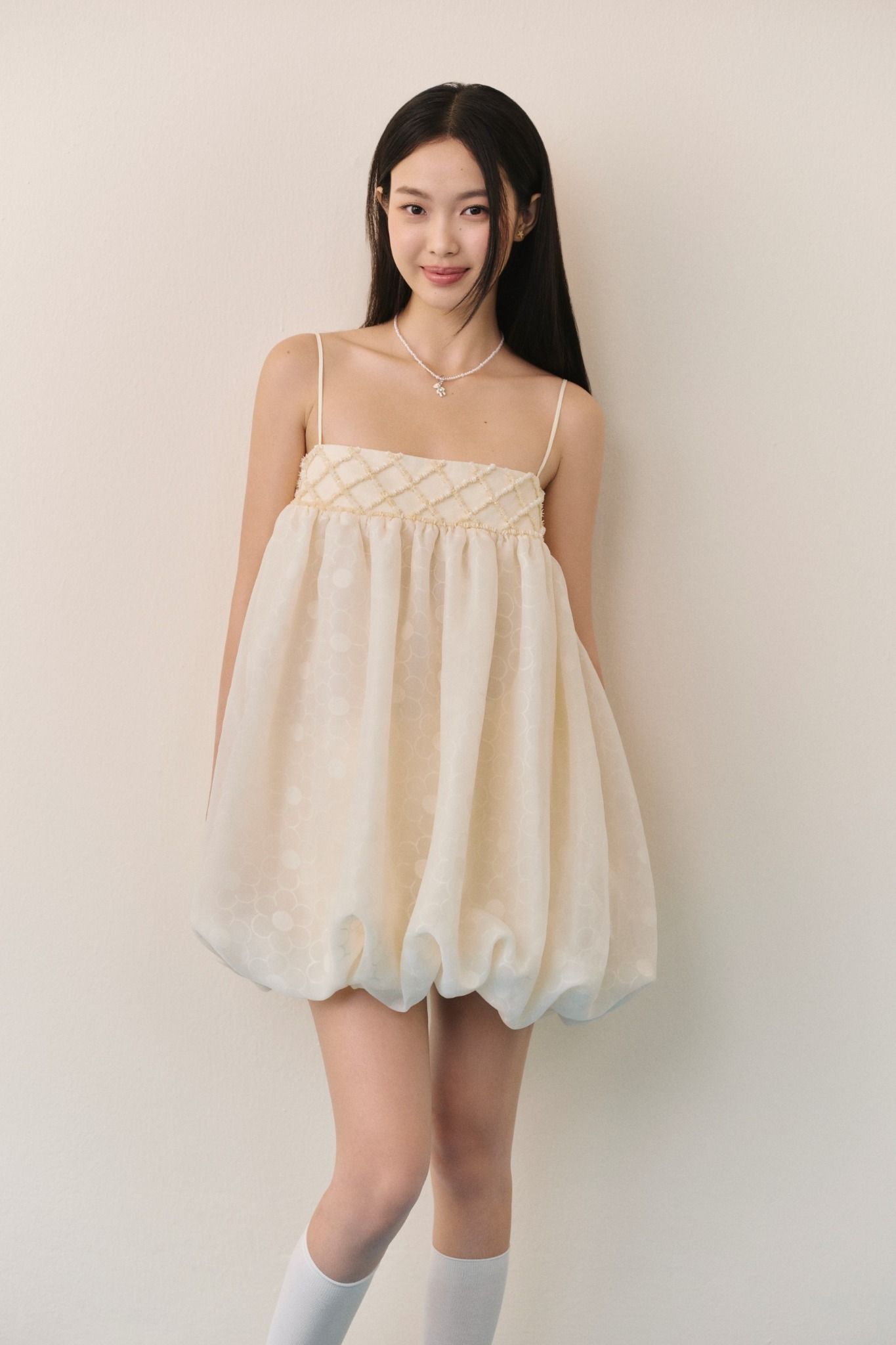 Set bí hai dây Ivory Mesh Smocked Puff Set