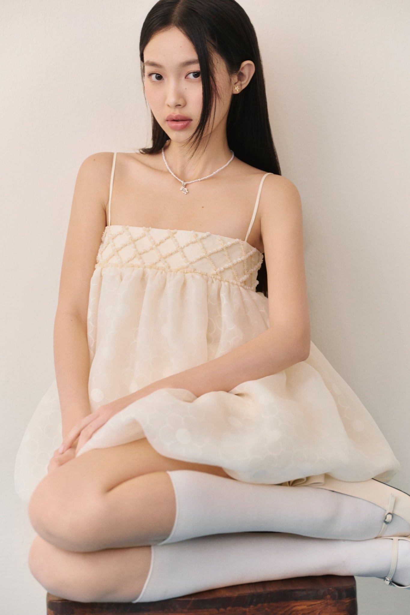 Set bí hai dây Ivory Mesh Smocked Puff Set