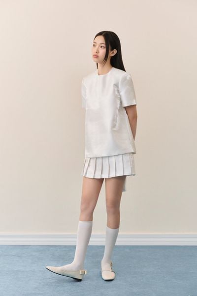  Đầm suông White Tafta Pleated Mini Set 