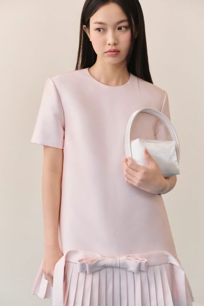  Đầm suông Blush Tafta Pleated Bow Mini Dress 