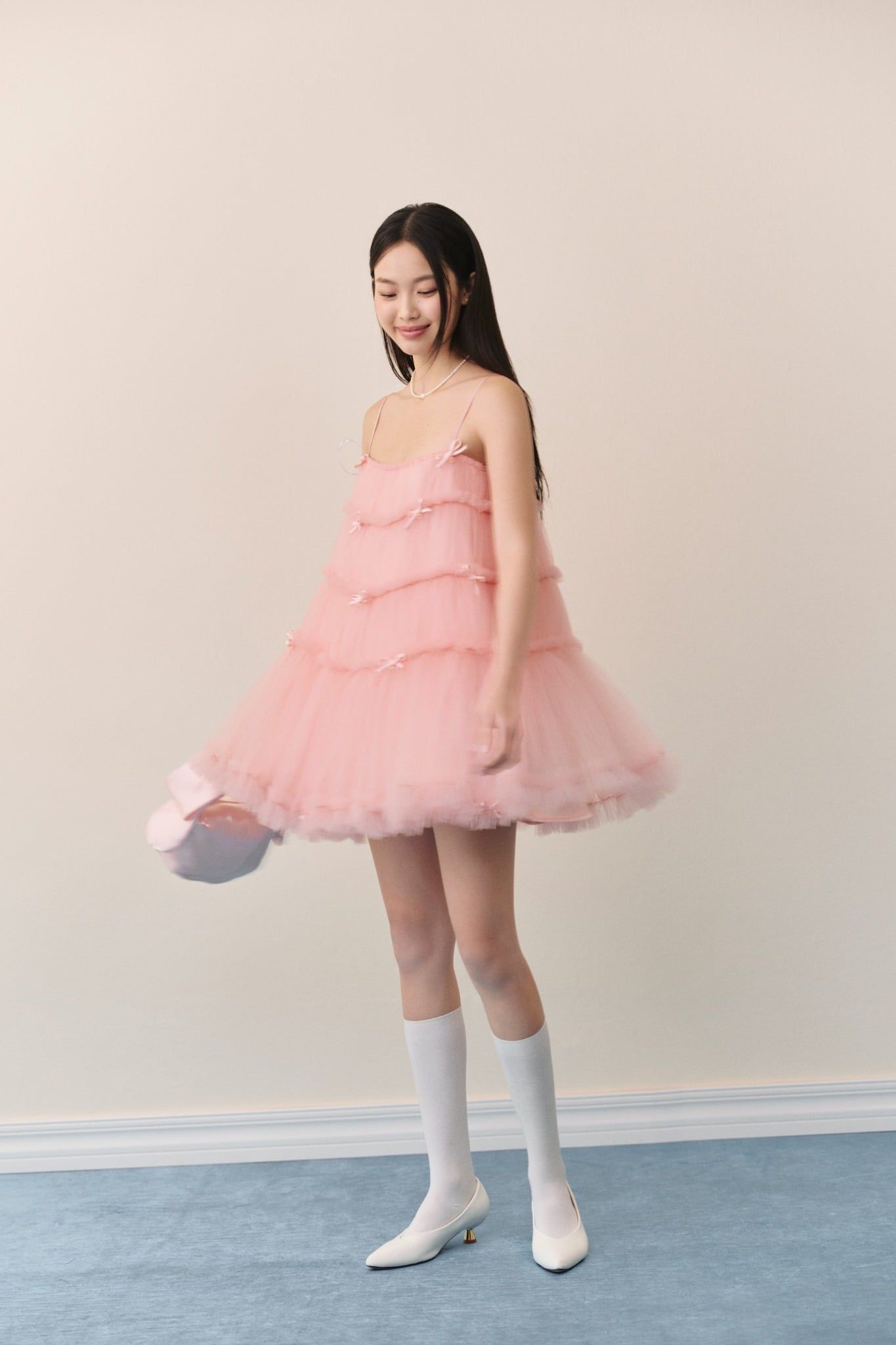 Đầm suông hai dây Pink Mesh Layered Bow Mini Dress