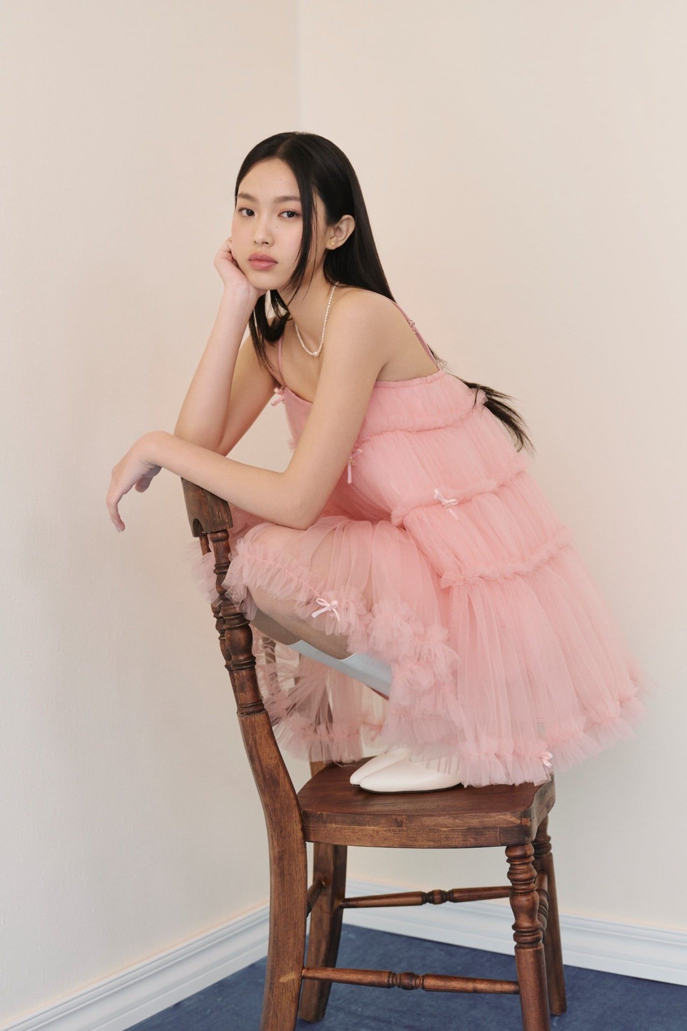 Đầm suông hai dây Pink Mesh Layered Bow Mini Dress