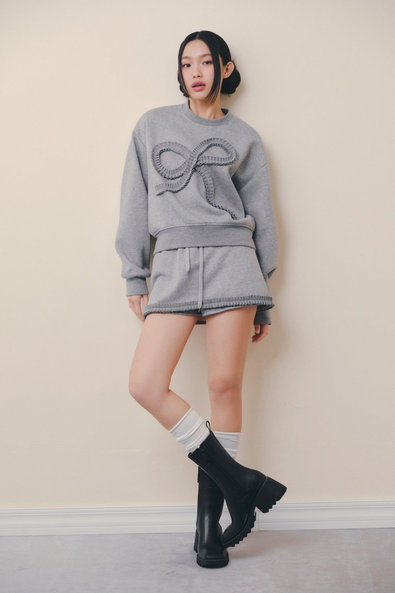 Gray Bow Long Sleeves Knit Set
