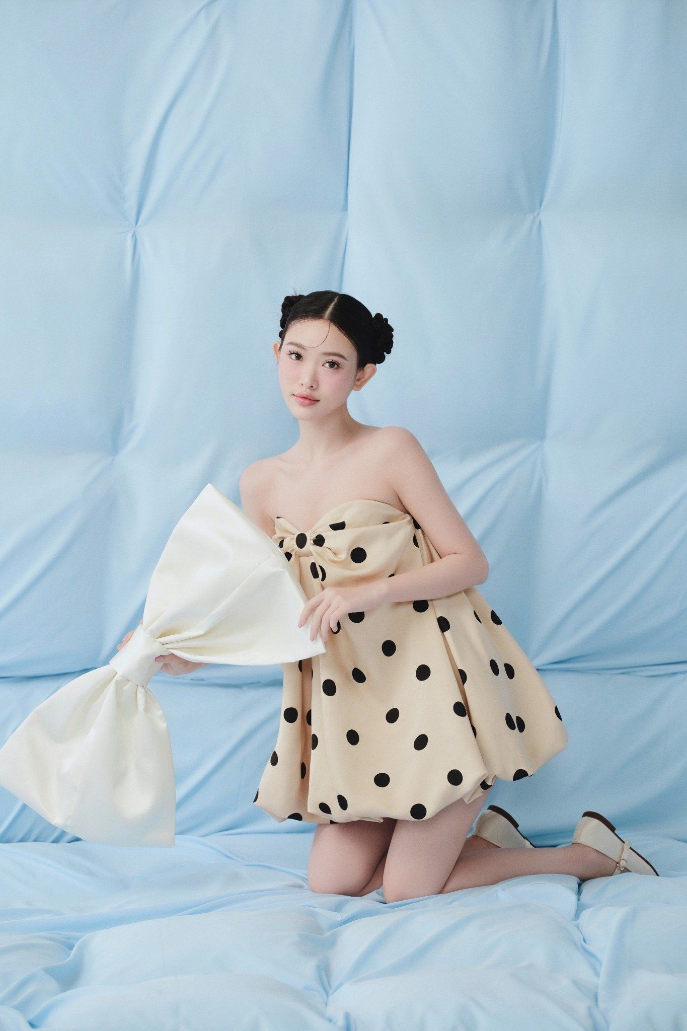 Dot Silky Puff Cup Dress nhiều màu