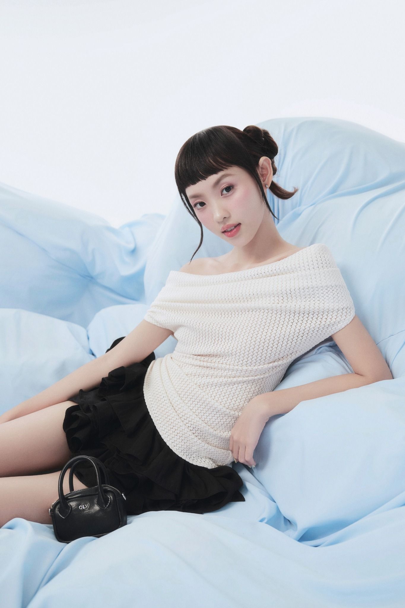 Áo Ivory Ribbed Off Shoulder Top