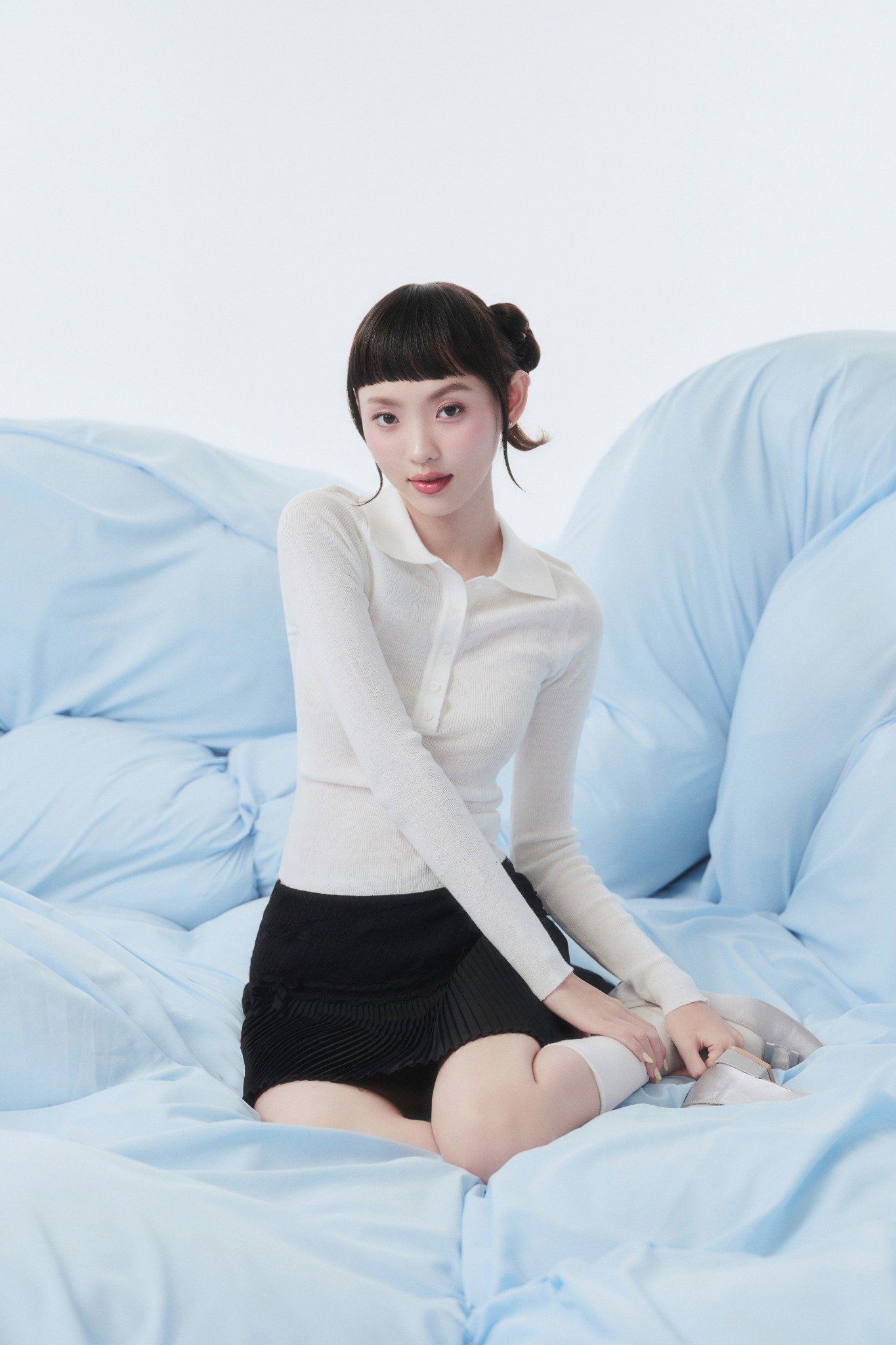 Chân váy Black Bow Pleated Mini Skirt