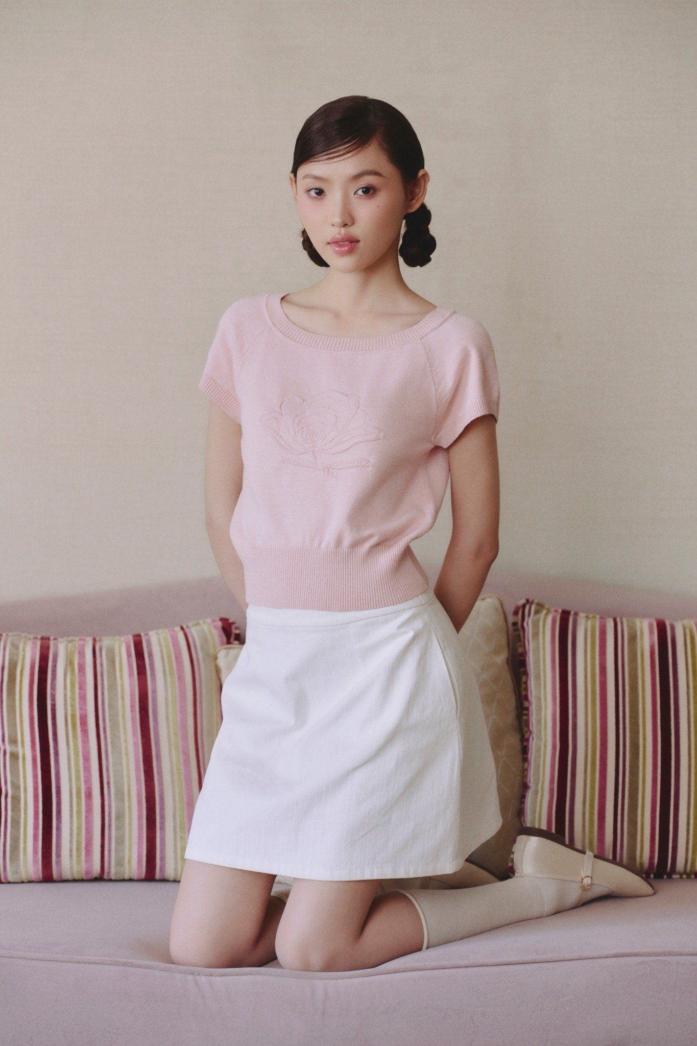 Áo Peony Round Neck Knit Top nhiều màu