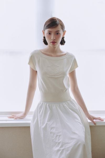  Áo Peony Round Neck Knit Top nhiều màu 