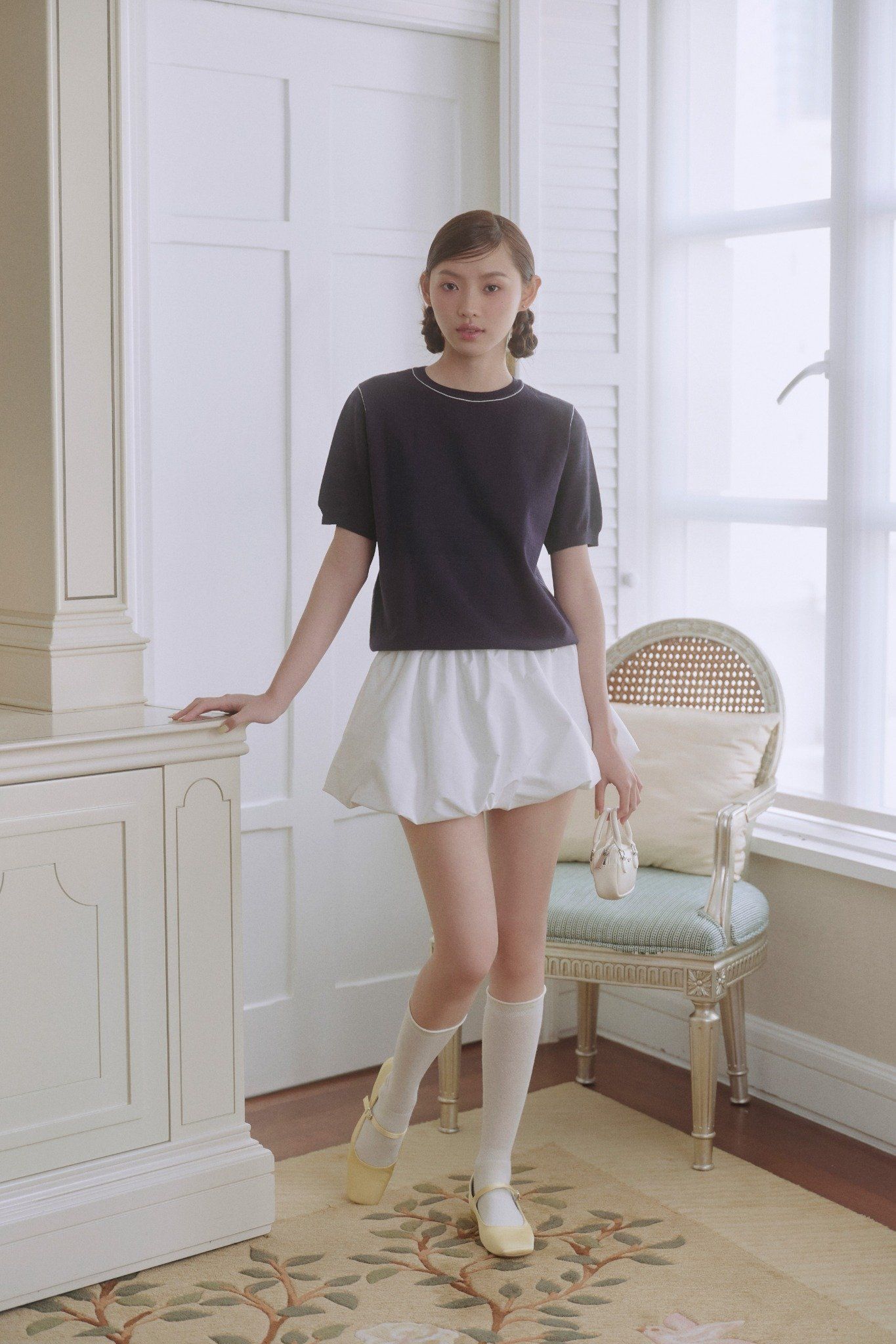 Áo Line Round Neck Knit Top nhiều màu