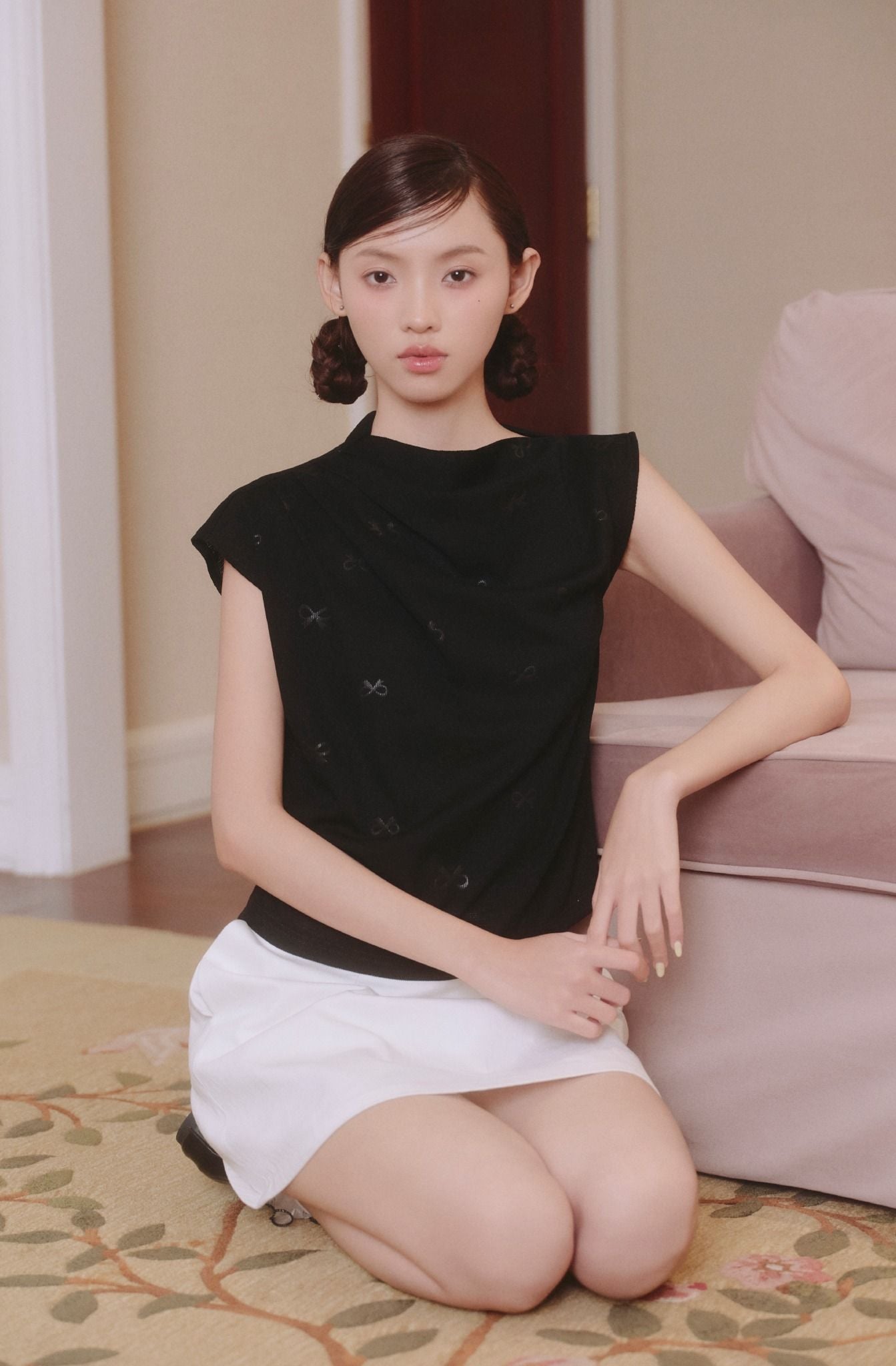 Áo Rebel Bow Top Màu Đen Nơ Đen