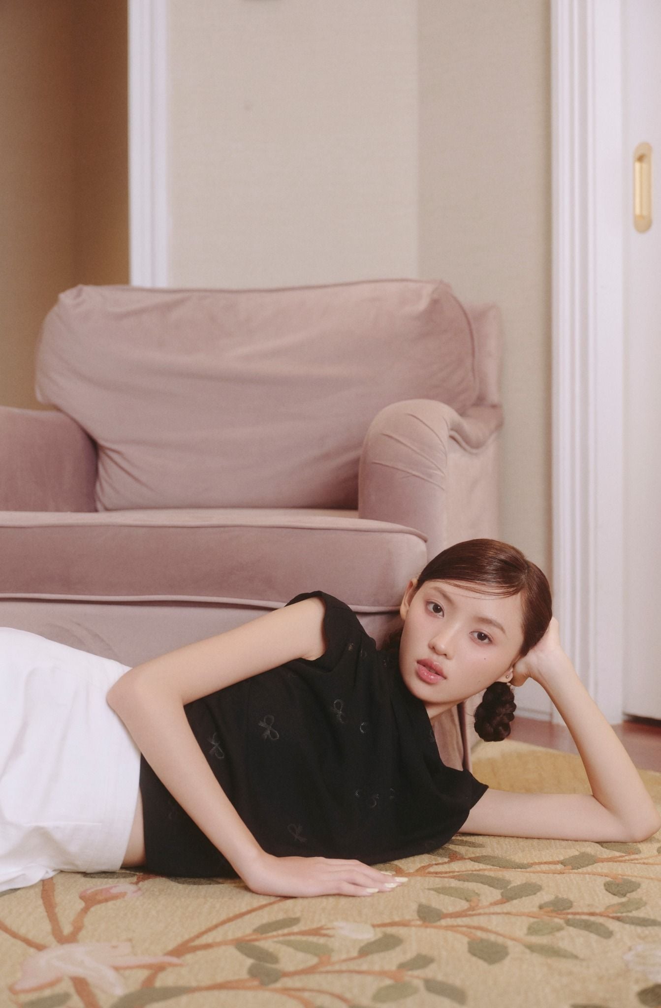 Áo Rebel Bow Top Màu Đen Nơ Đen