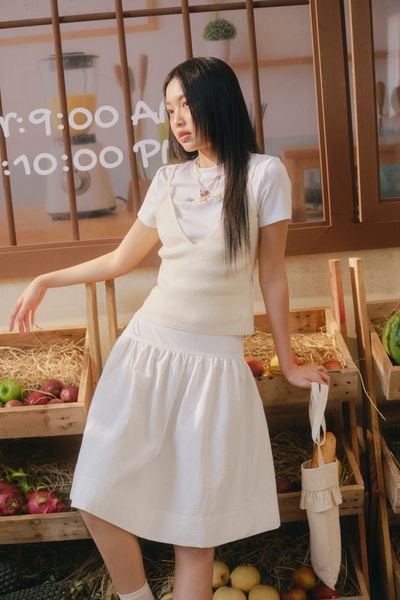  Áo White Embroidered Babytee 