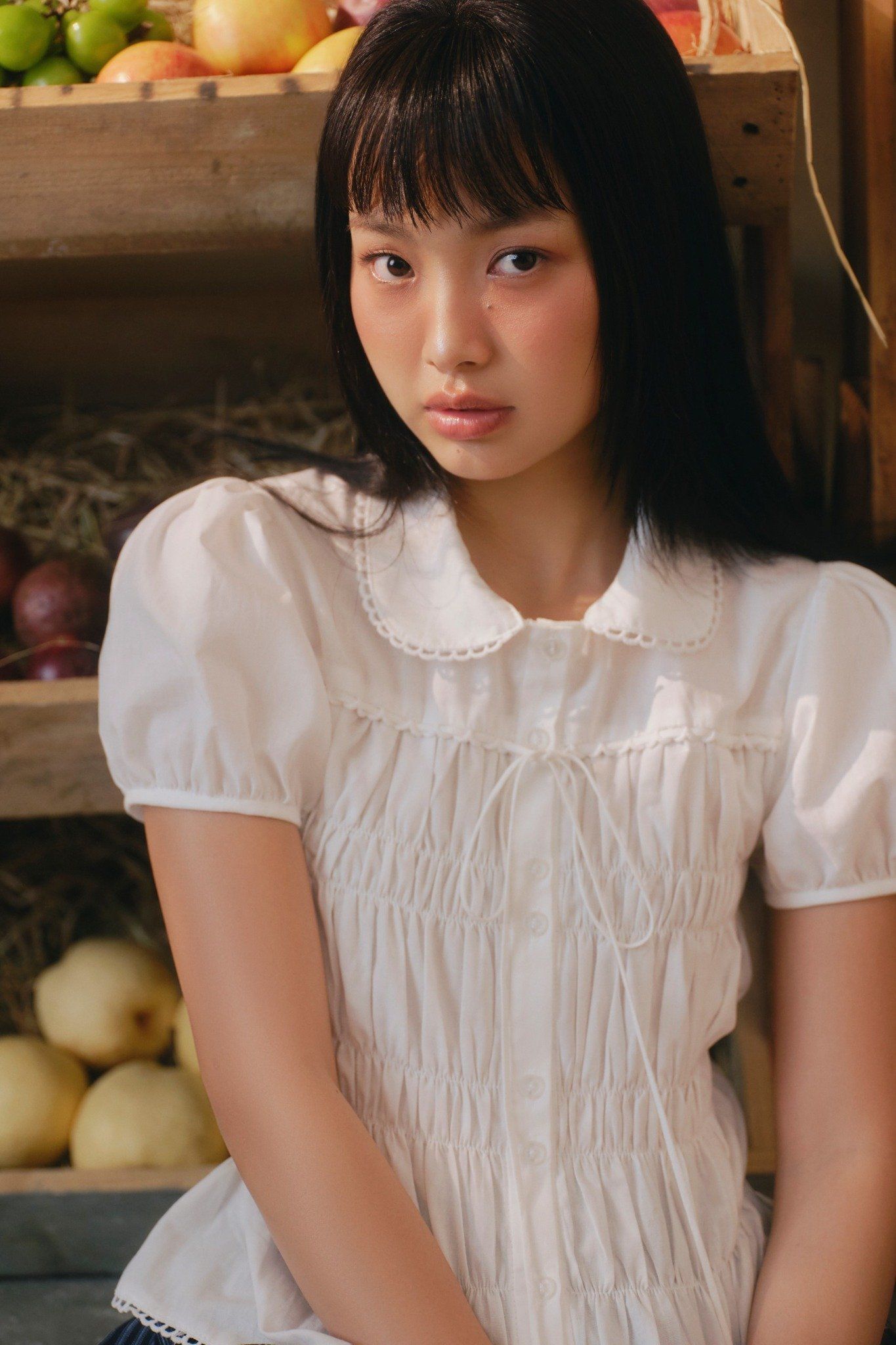 Áo White Puff Smocked Peplum Shirt