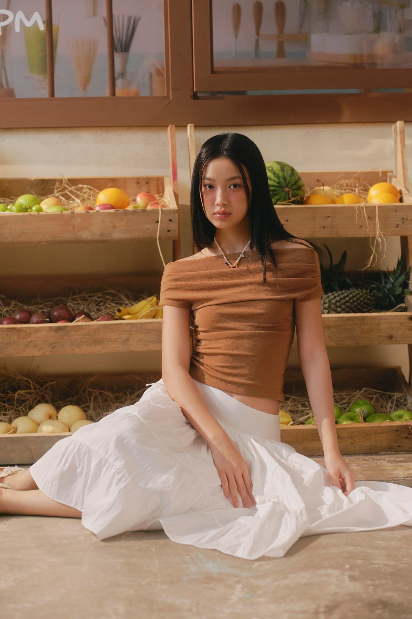 Chân váy White Parachute Pleated Midi Skirt