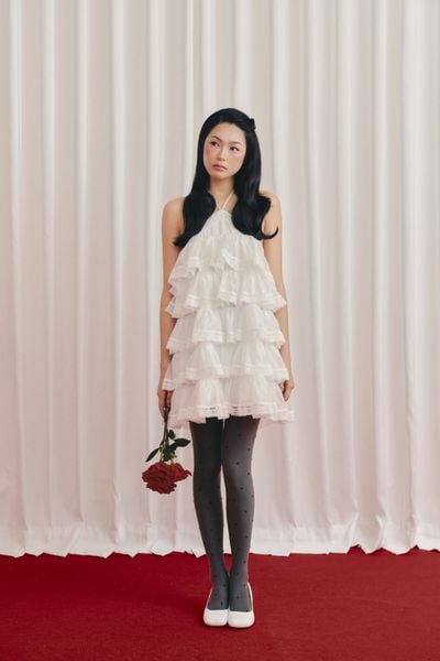  Váy tiệc dáng tầng cổ yếm White Chiffon Layered Ruffled Halter Mini Dress 