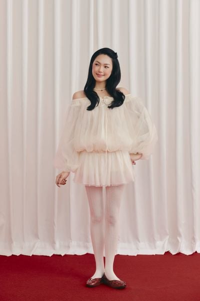  Váy tiệc dáng bí trễ vai Ivory Chiffon Off Shoulder Puff Mini Dress 